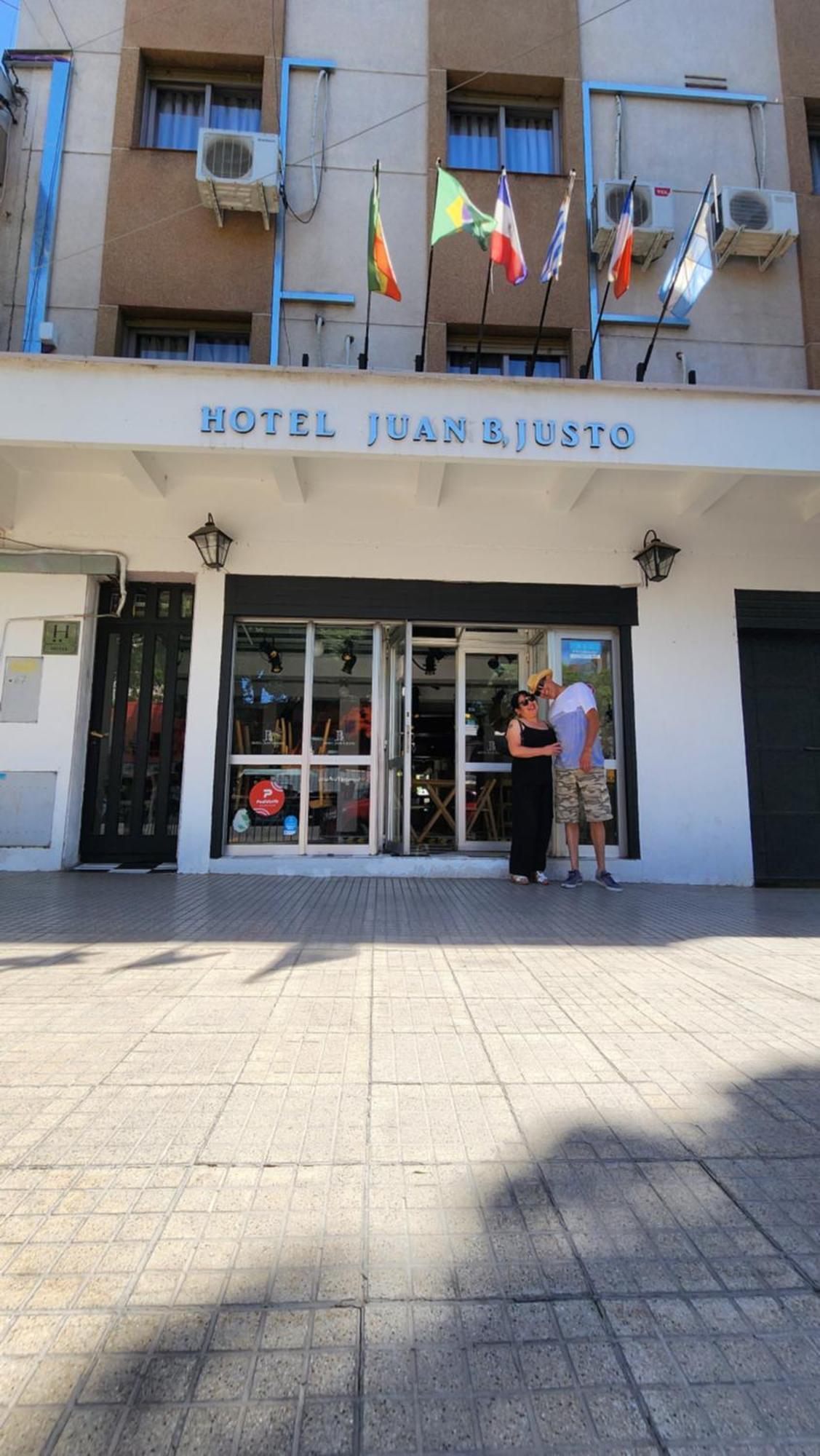 Hotel Juan B Justo Mendoza Exterior foto