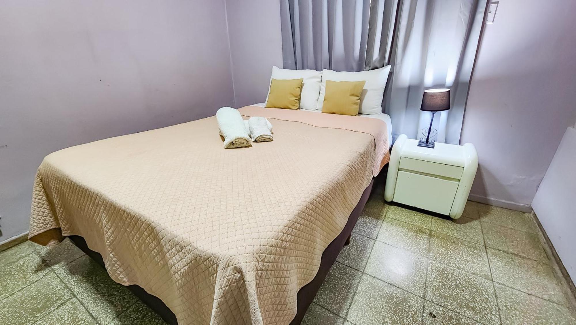 Hotel Juan B Justo Mendoza Habitación foto